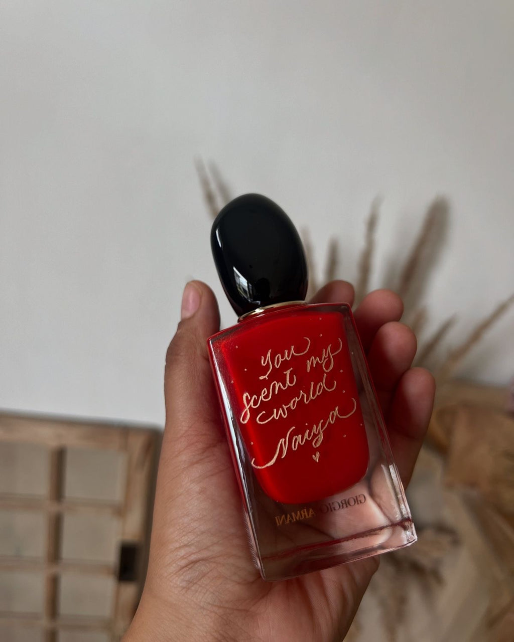 PERFUME ENGRAVING