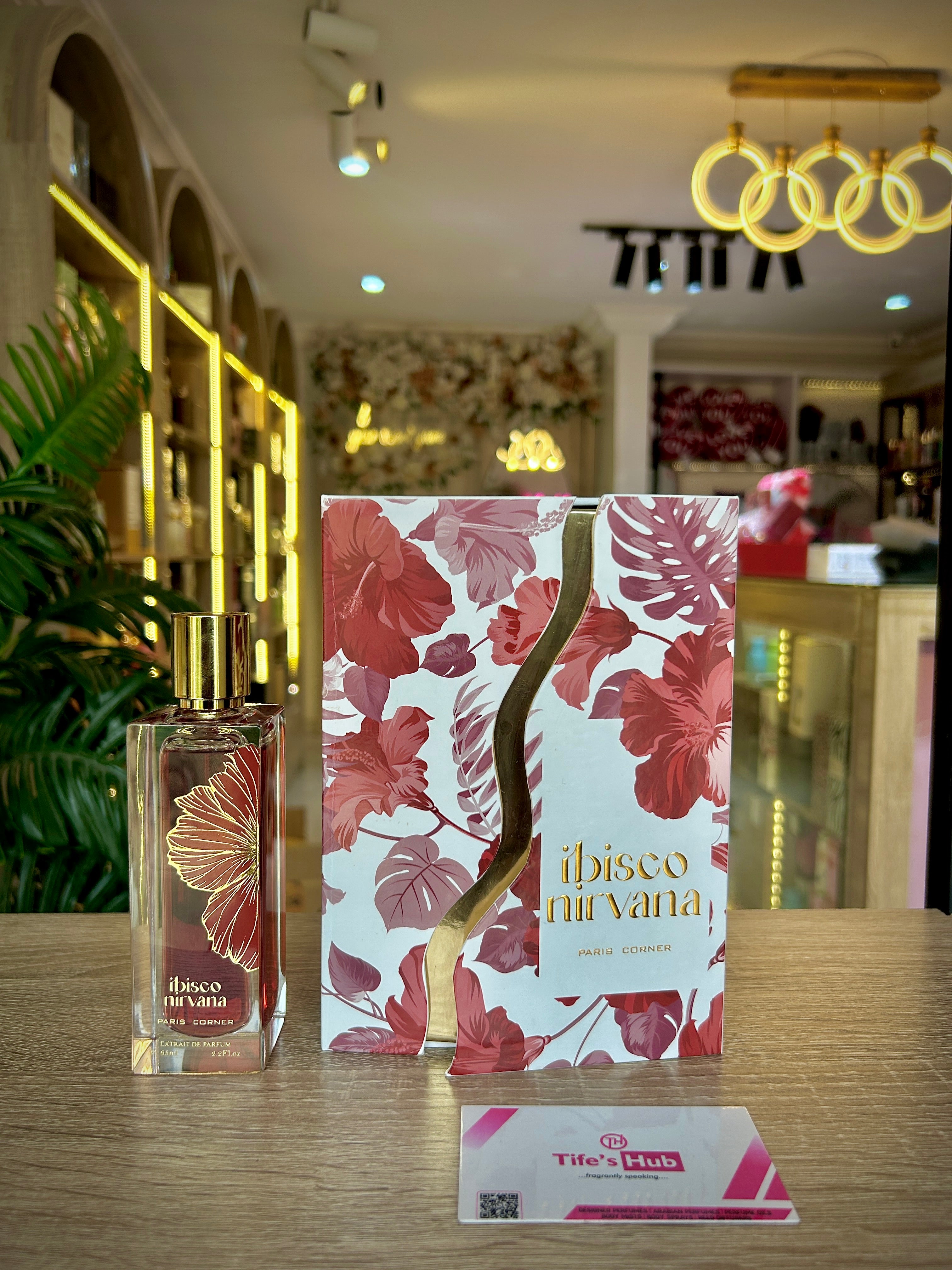 PARIS CORNER IBISCO NIRVANA