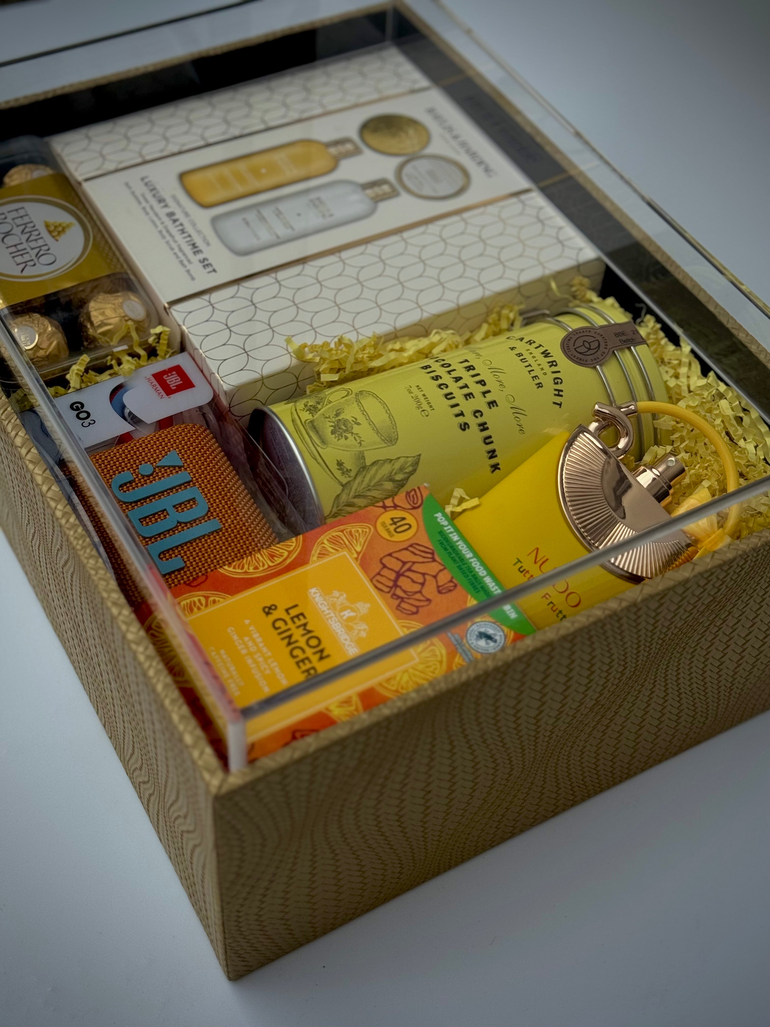 THE CLASSIC GIFT BOX