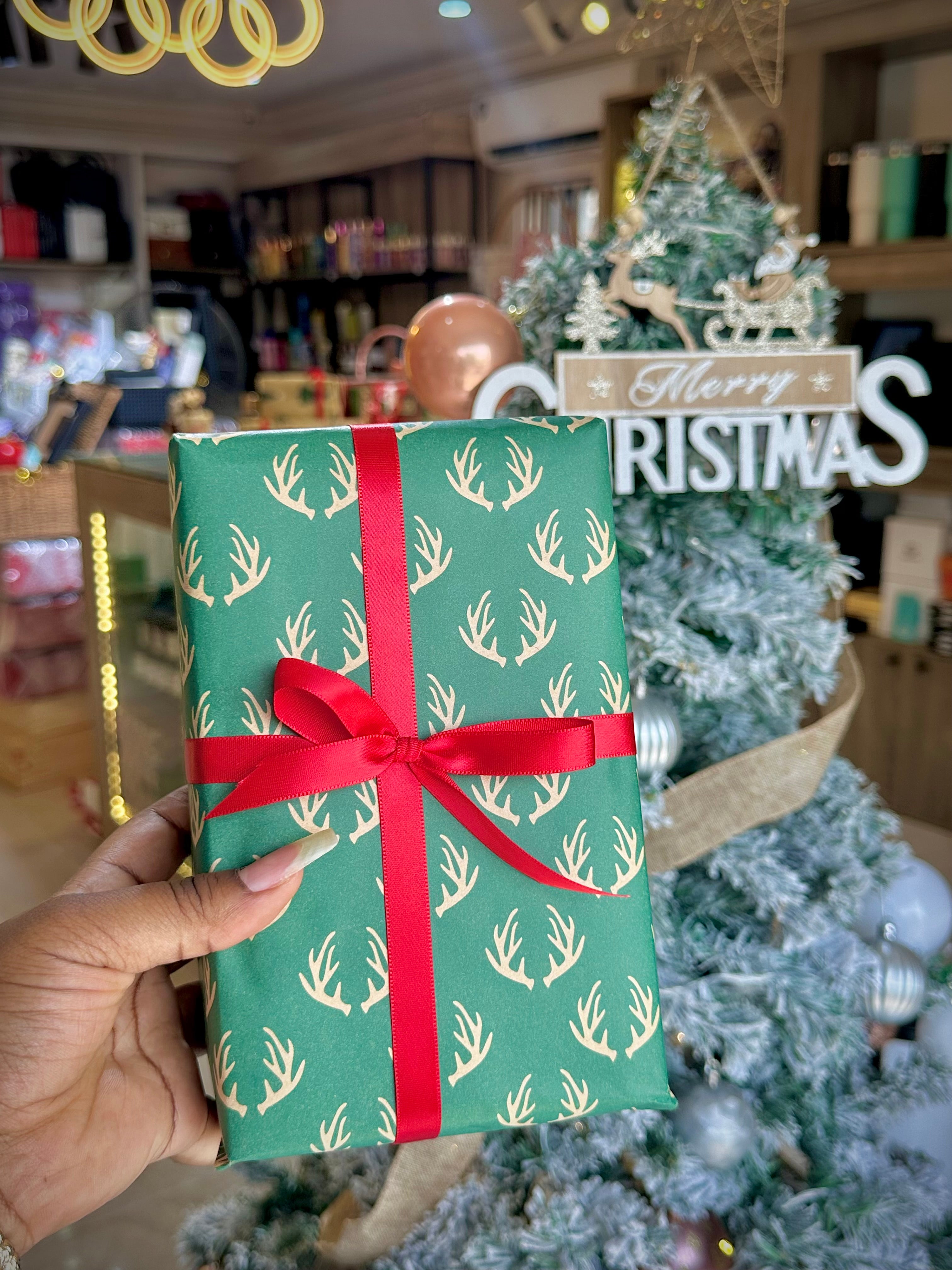 CHRISTMAS GIFT WRAPPING 🎁