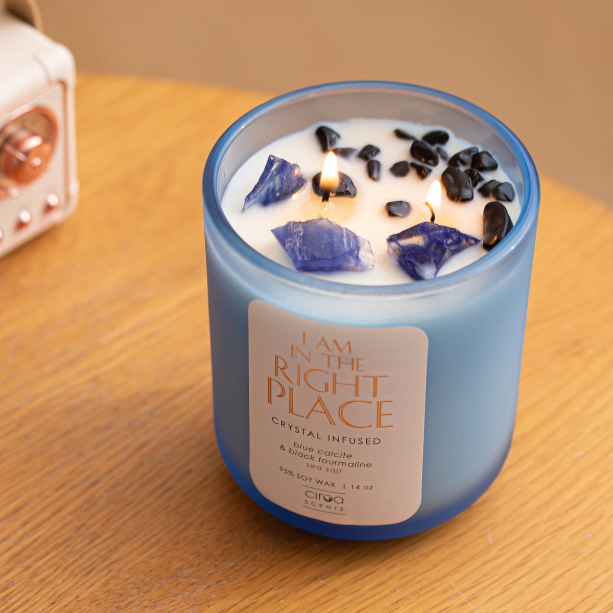 I AM IN THE RIGHT PLACE CRYSTAL INFUSED CANDLE 350g