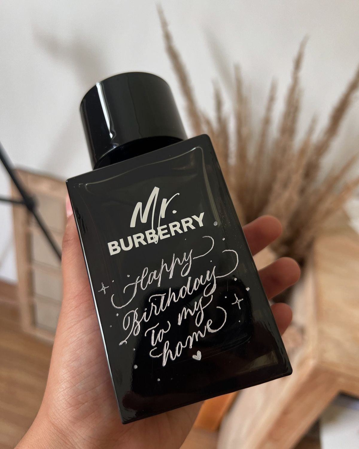 PERFUME ENGRAVING