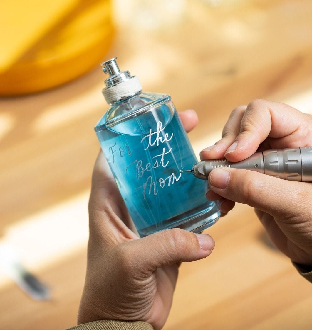 PERFUME ENGRAVING