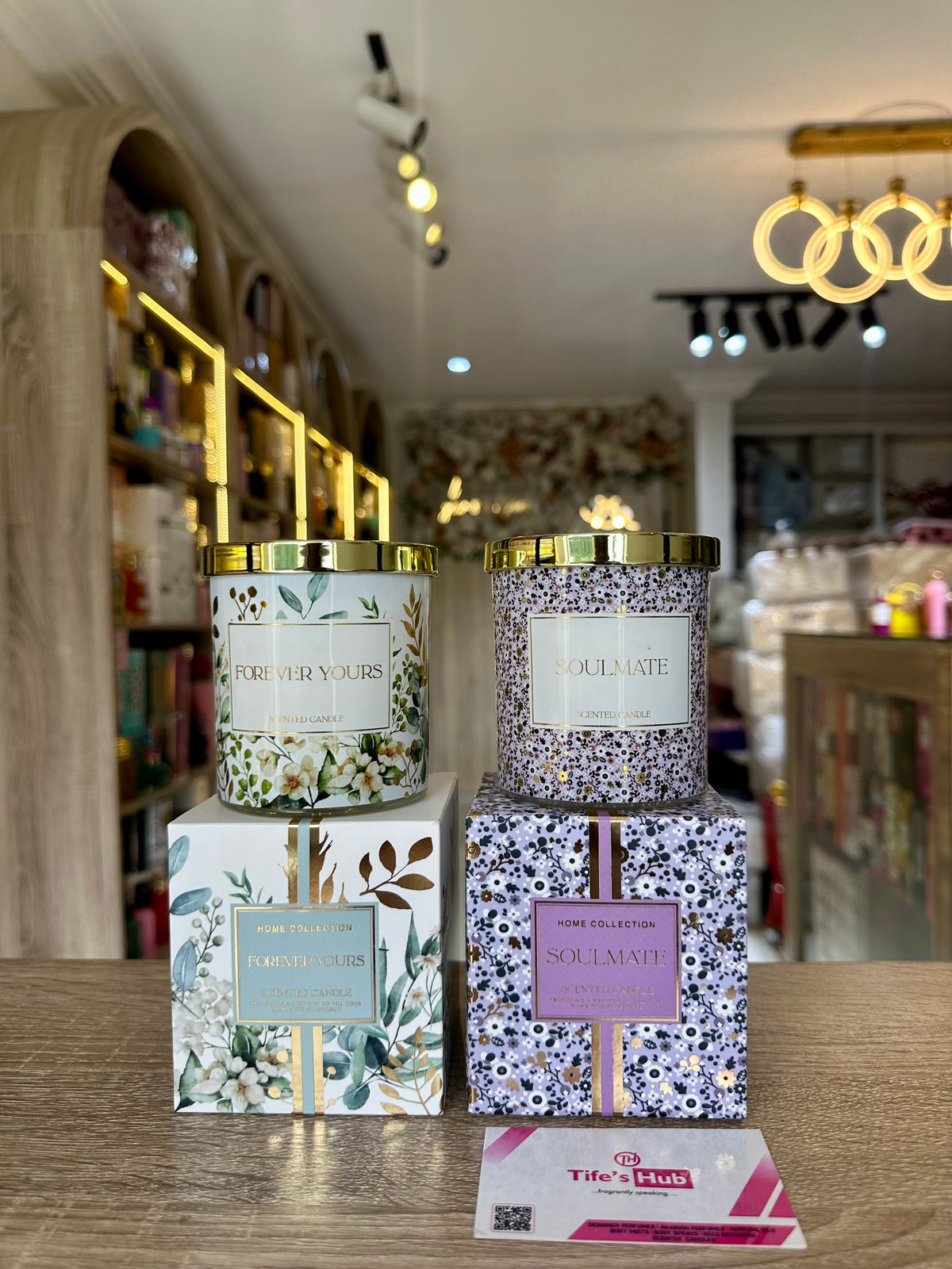 HOME COLLECTION SCENTED CANDLES