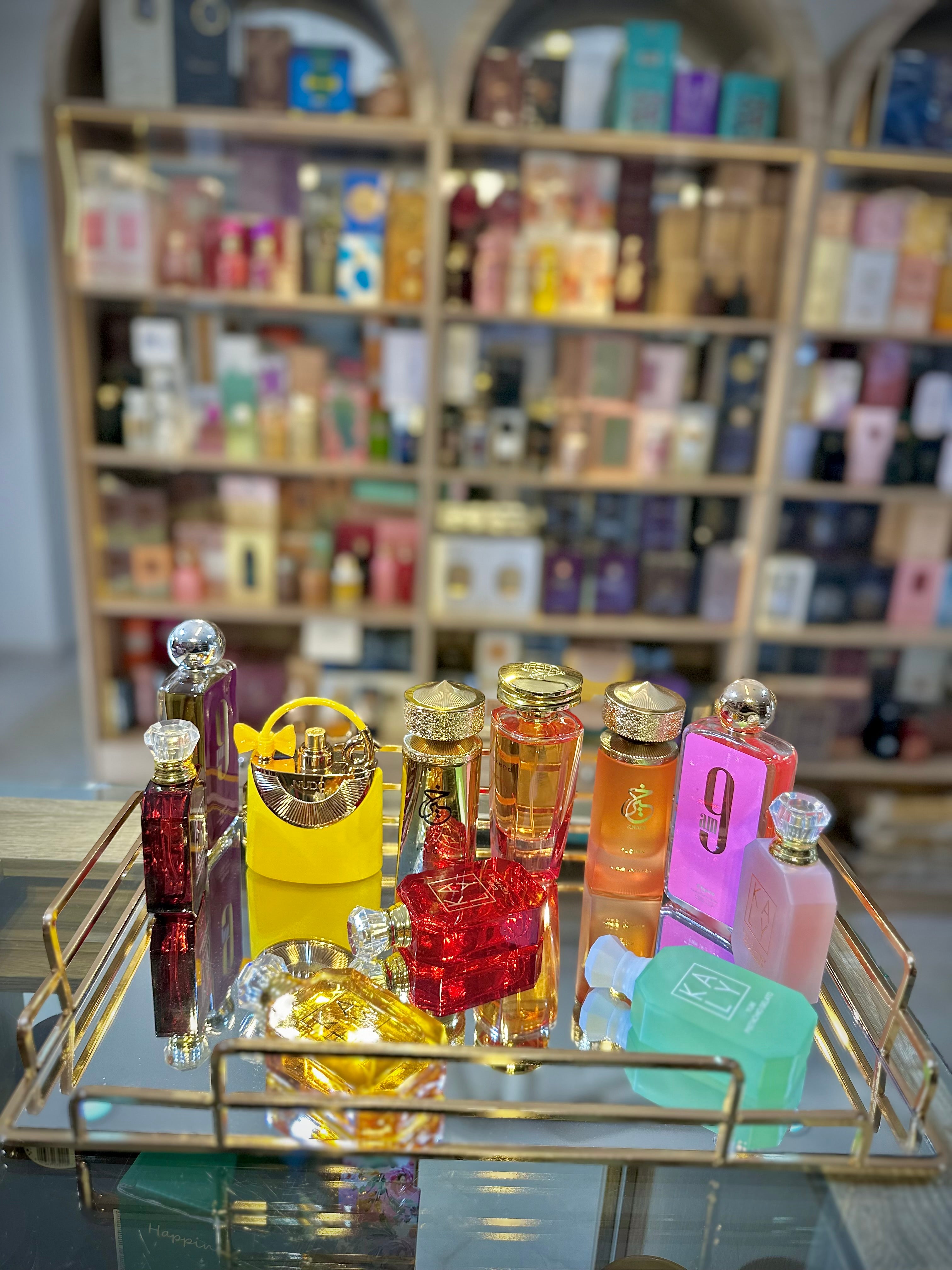 VANITY TRAYS FOR PERFUMES