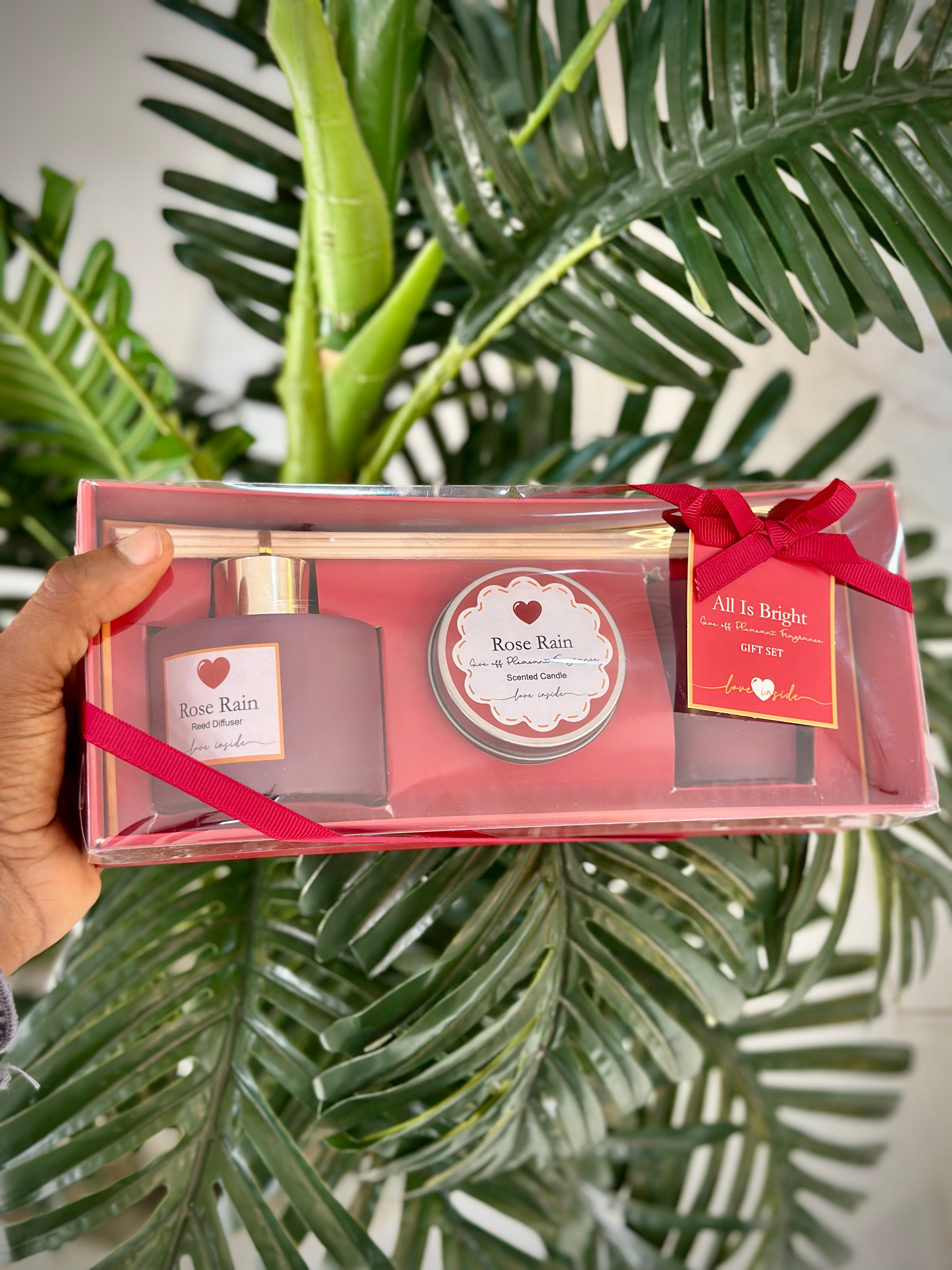 ROSE RAIN GIFT SET