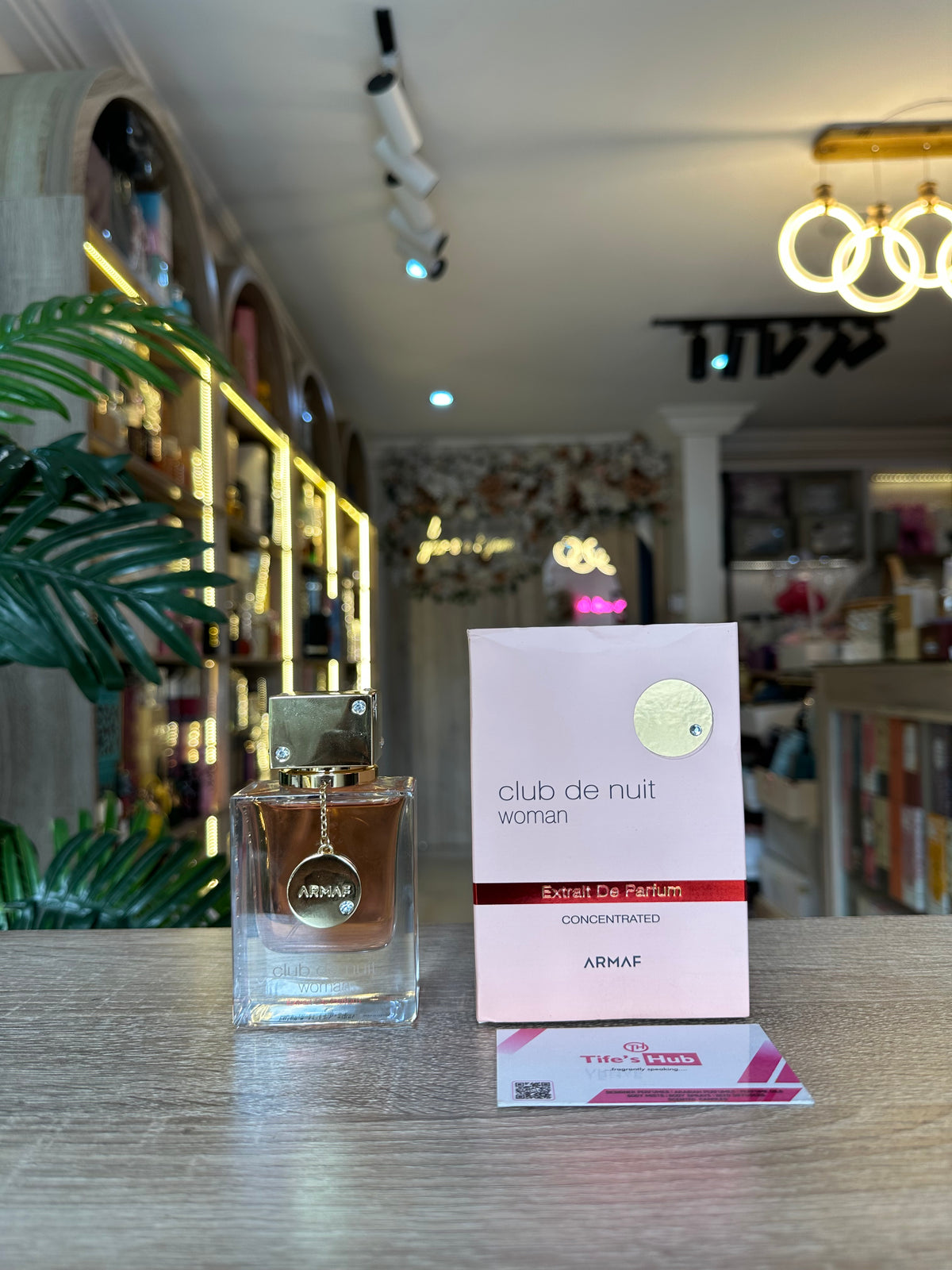 ARMAF CLUB DE NUIT WOMAN (EXTRAIT DE PERFUME) 70ML