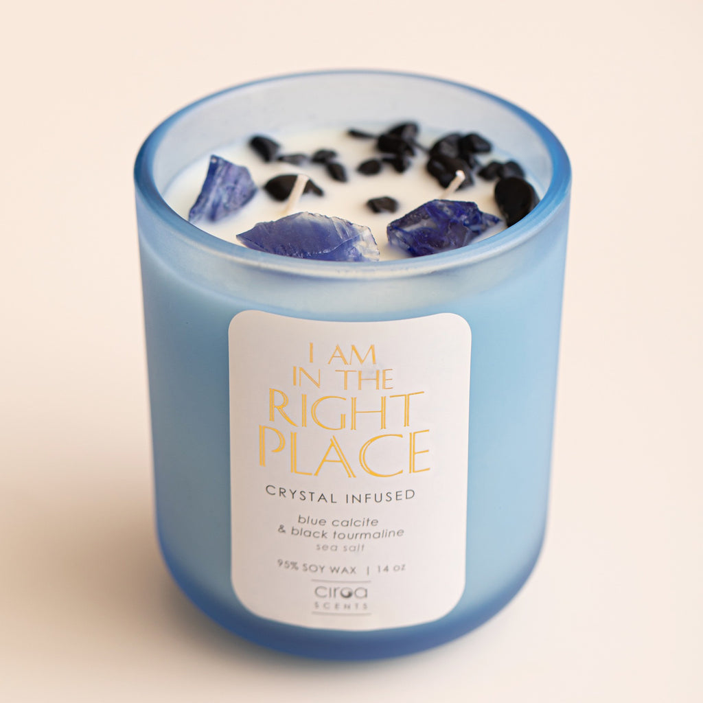 I AM IN THE RIGHT PLACE CRYSTAL INFUSED CANDLE 350g