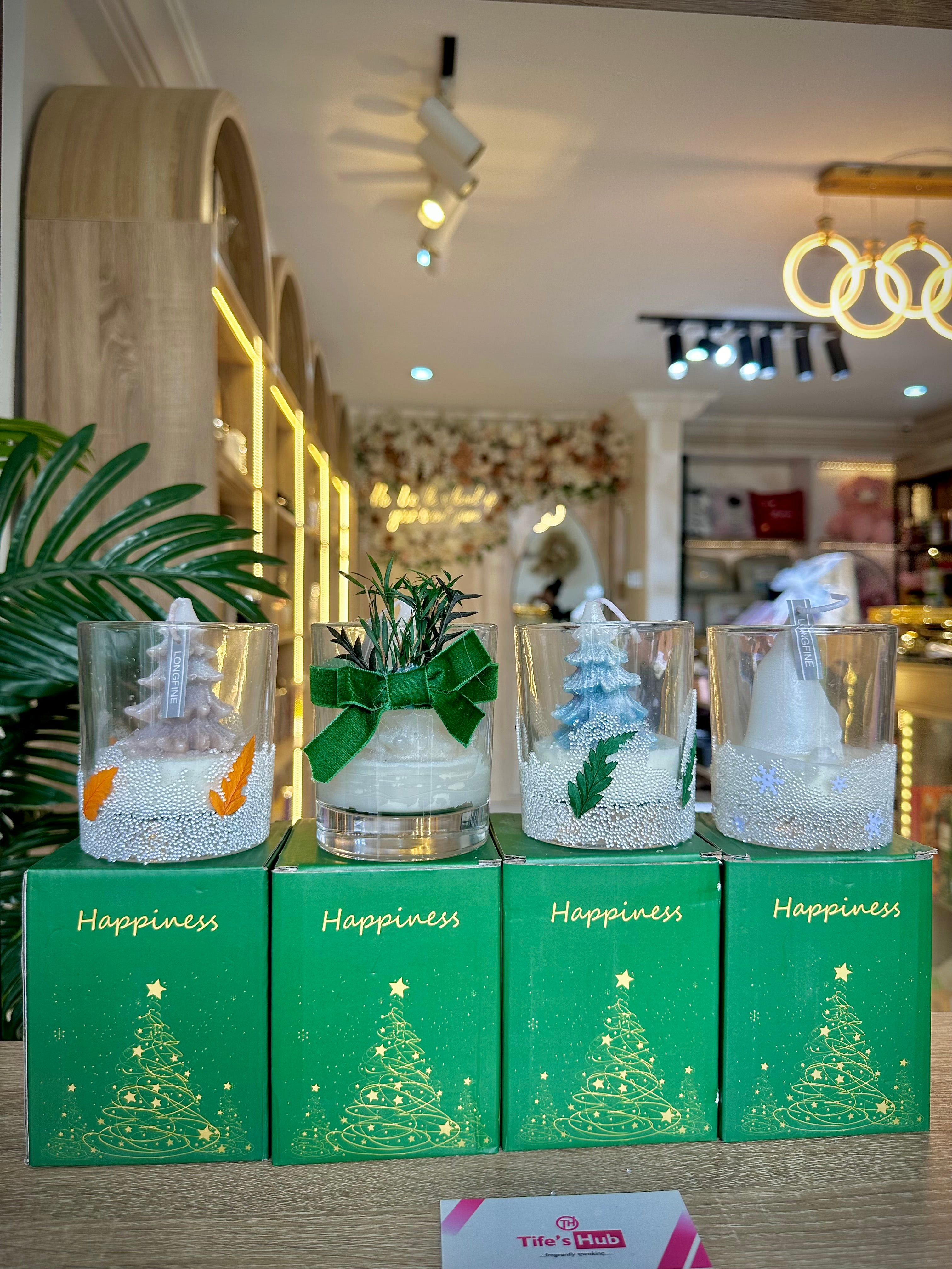 CHRISTMAS SCENTED CANDLE