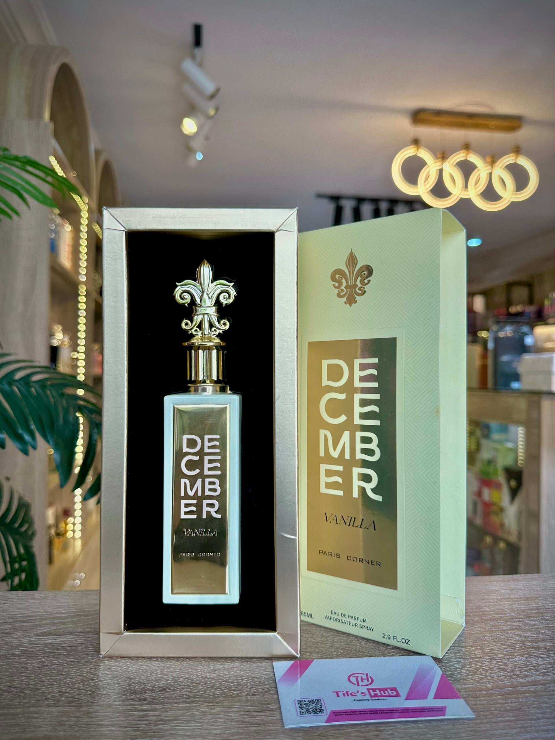 DECEMBER VANILLA
