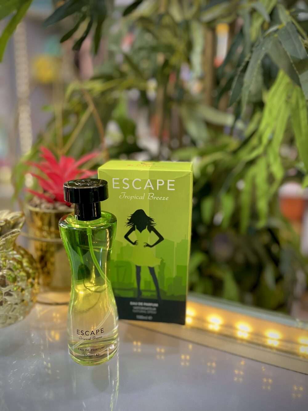 ESCAPE TROPICAL BREEZE